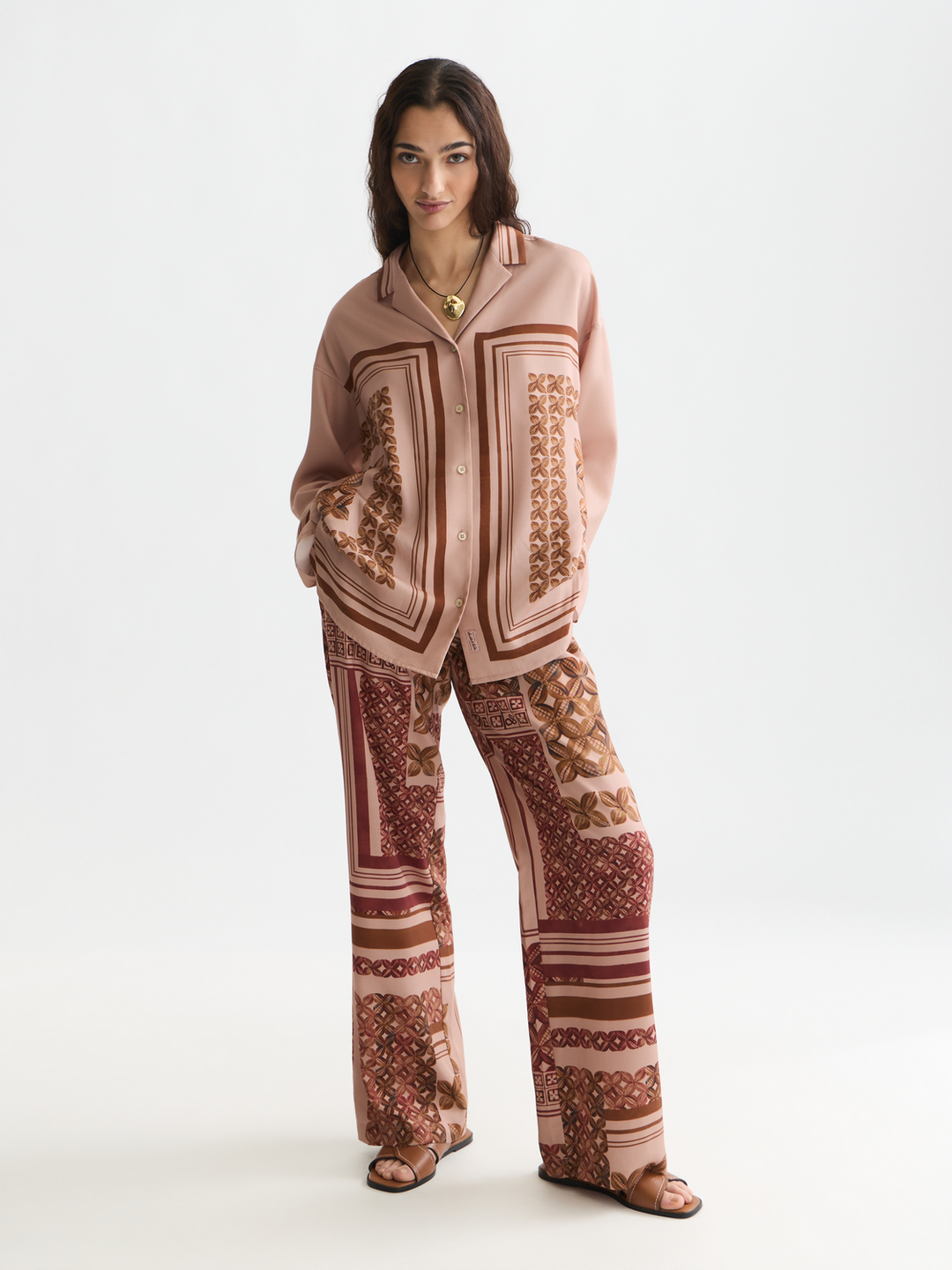 Gia - mid-rise wide-leg printed pull-on pants