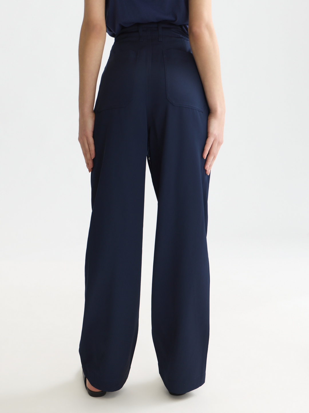Faye - high-rise tapered leg satin cargo pant