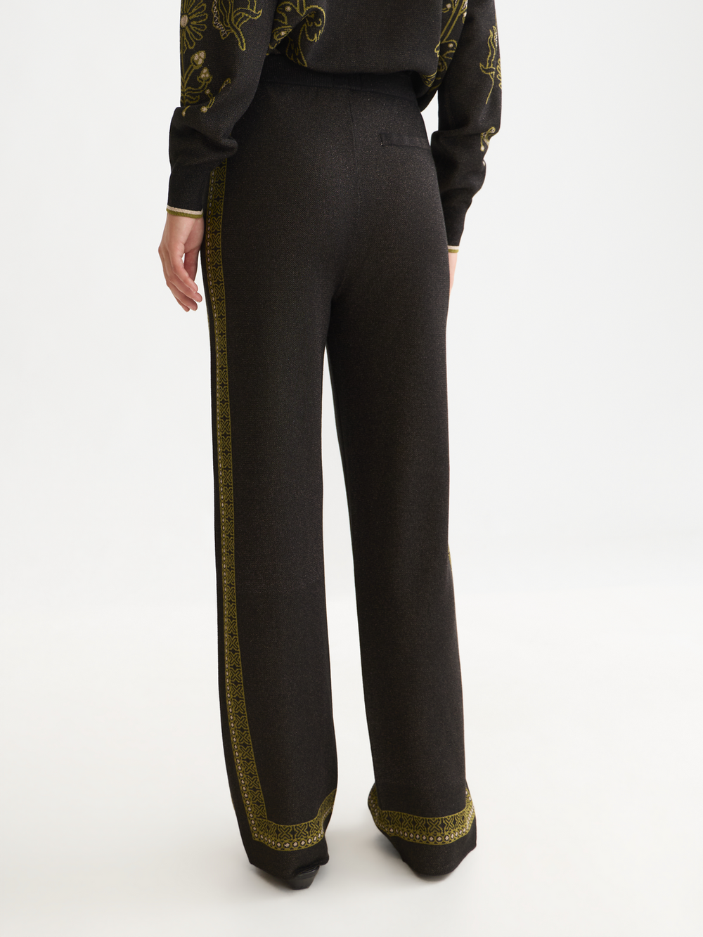 Jacquard knitted relaxed-fit trousers
