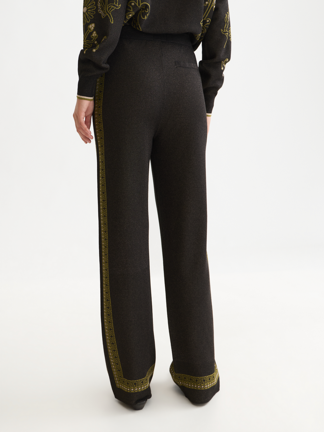 Jacquard knitted relaxed-fit trousers