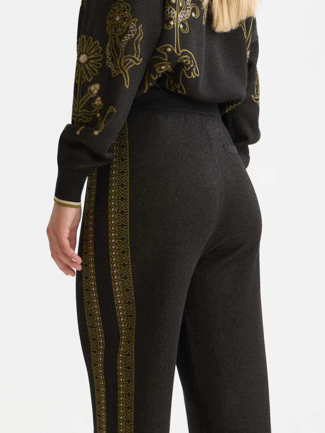 Jacquard knitted relaxed-fit trousers