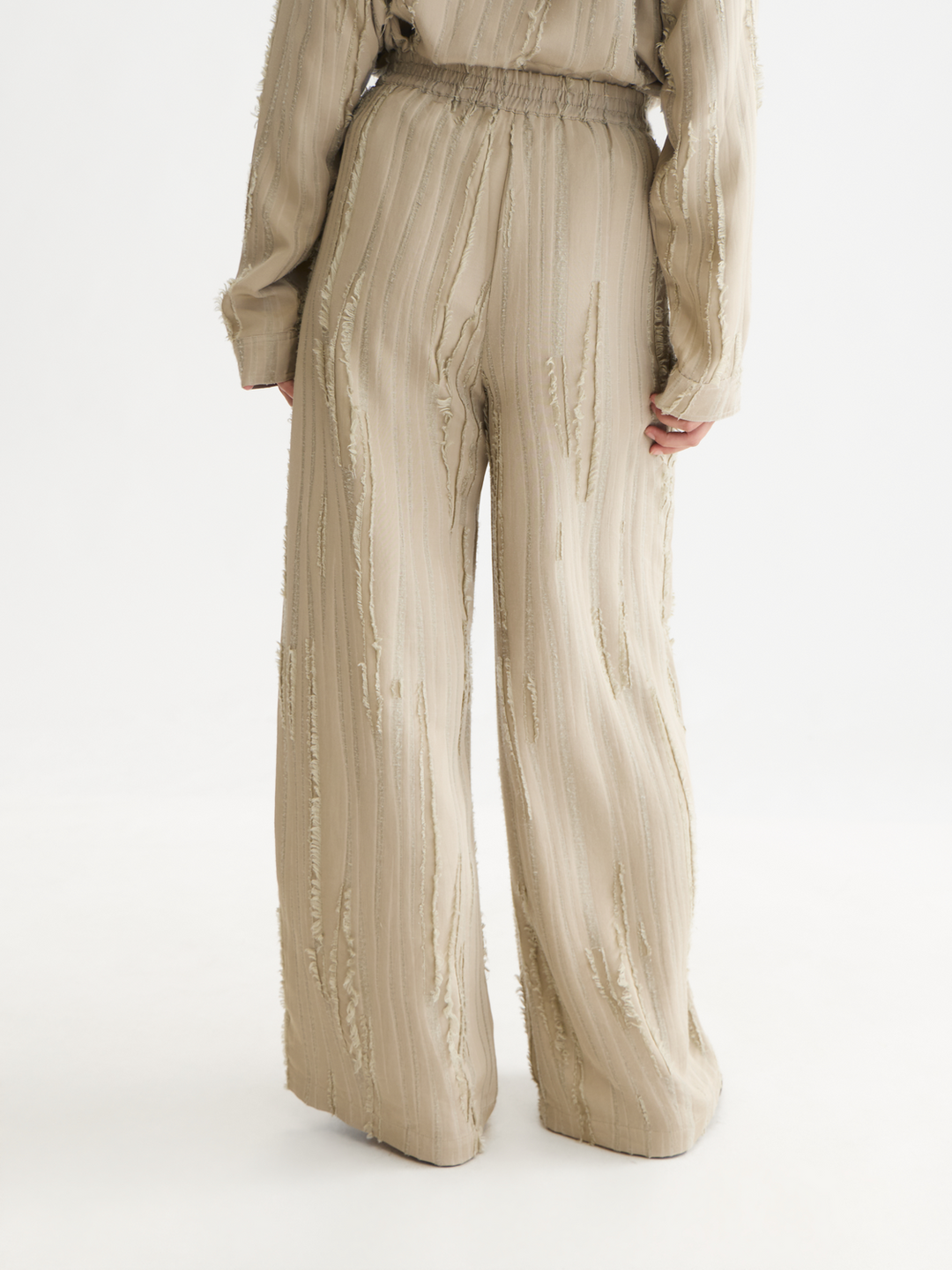Eleni - high-rise wide-leg fil coupé pant