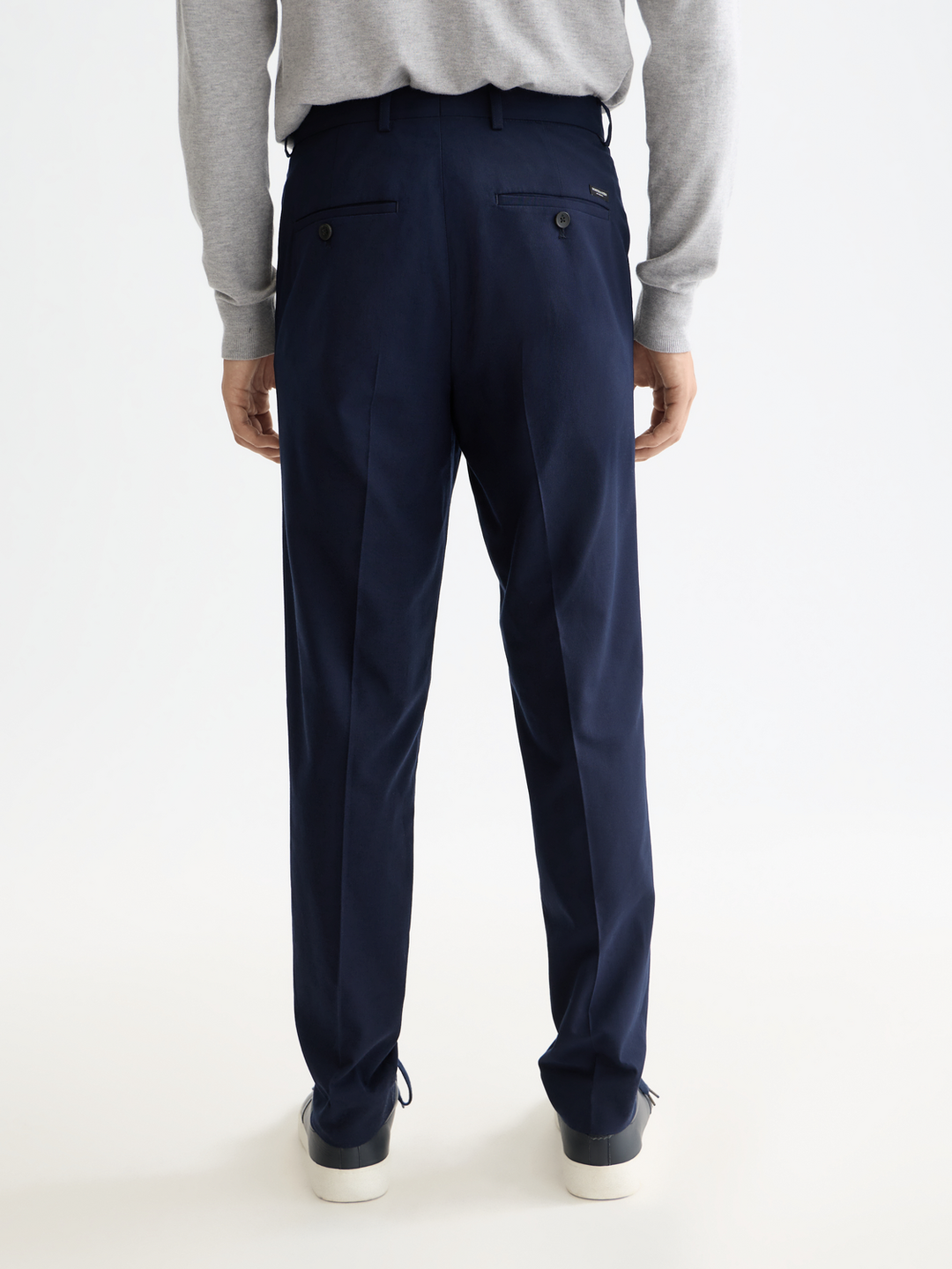 Essentials Irving Cool-Wool Blend Chino