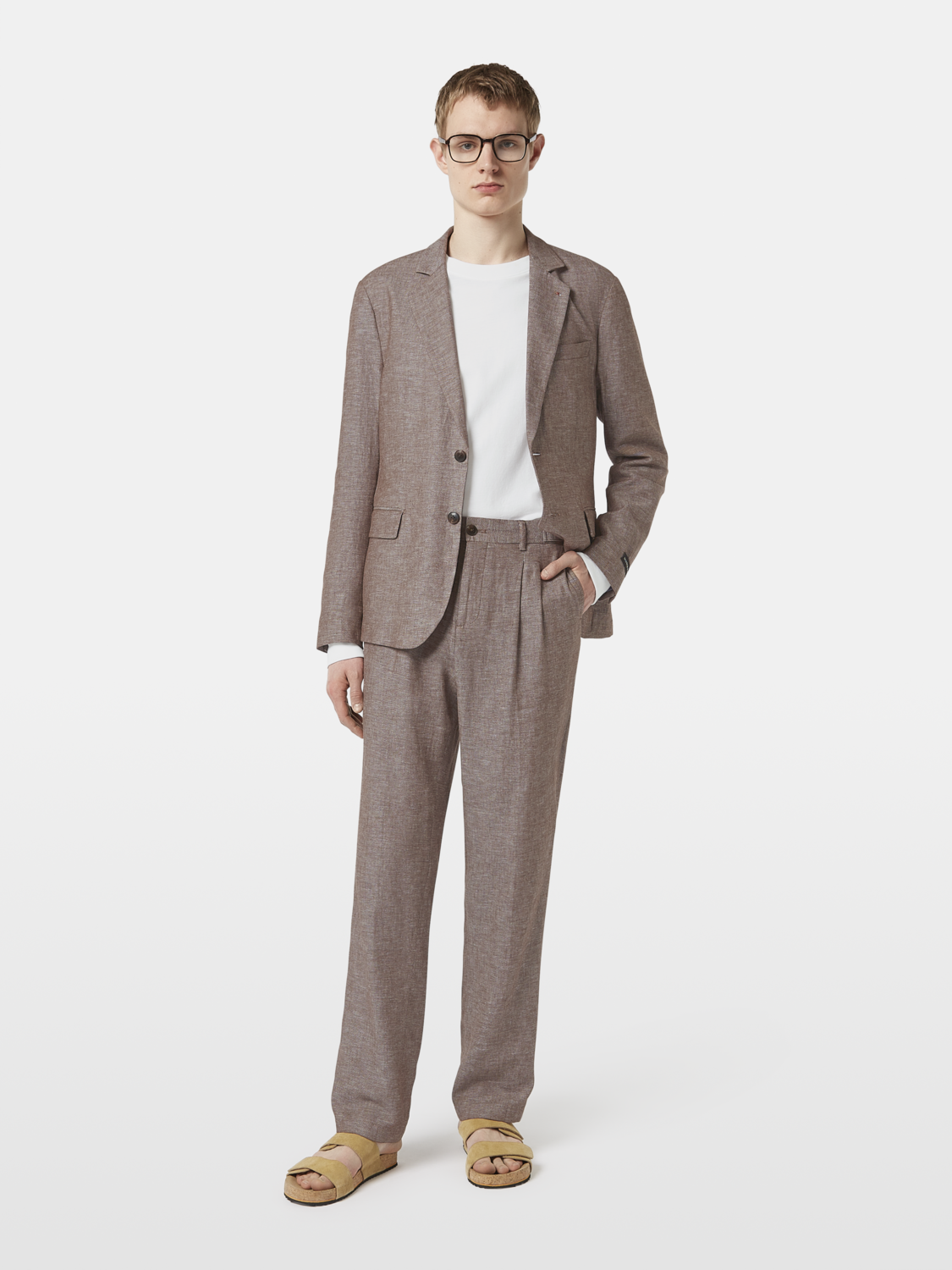 Pleated relaxed straight cotton-linen twill chino
