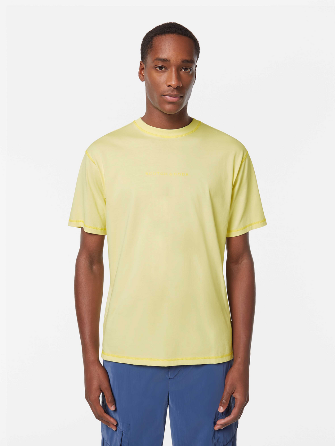 Seasonal core - Relaxed-fit front chest logo T-shirt