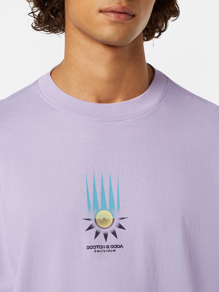 Loose fit front chest artwork T-shirt