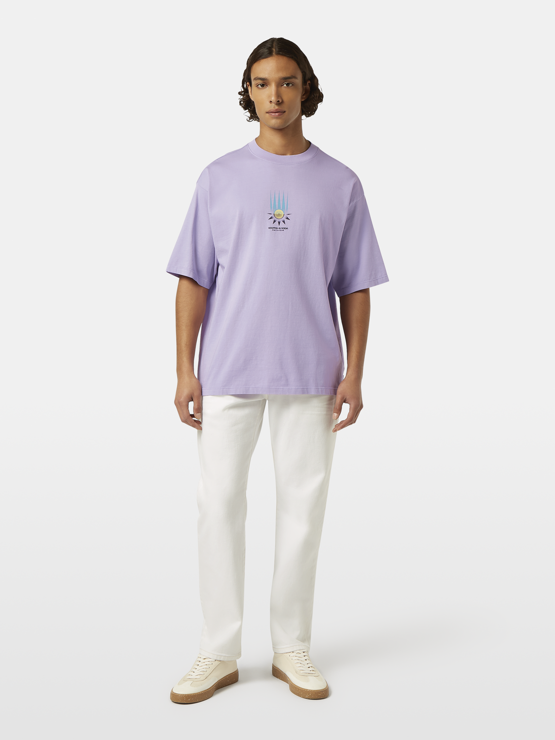 Loose fit front chest artwork T-shirt