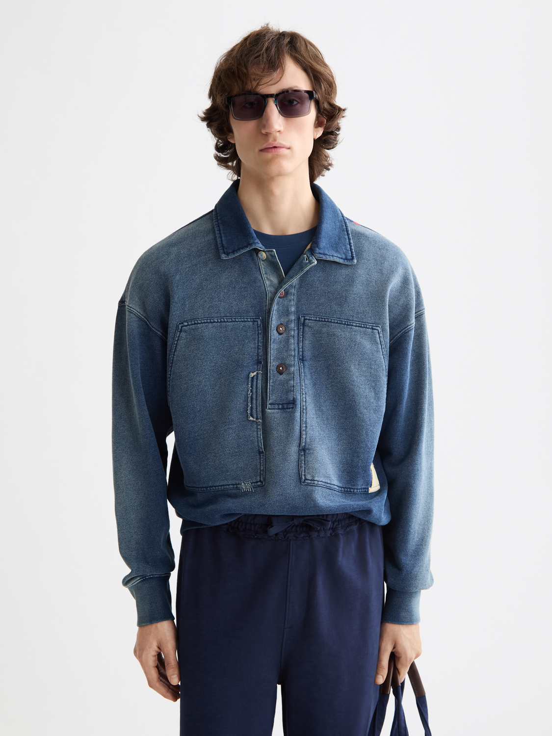 Worked out popover sweat in washed indigo