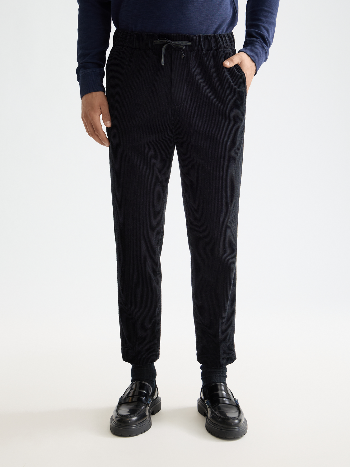 Fave Cotton corduroy loose tapered jogger