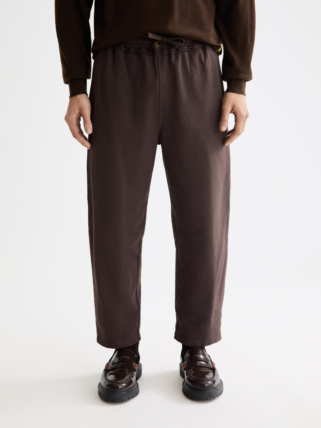 Seasonal core- 3 crosses garment dye sweatpants