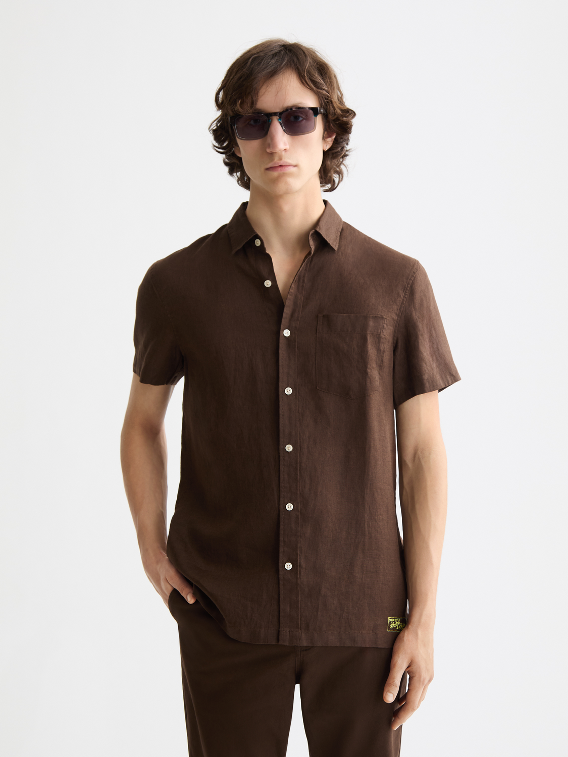 Core seasonal-Regular-fit short-sleeved linen shirt