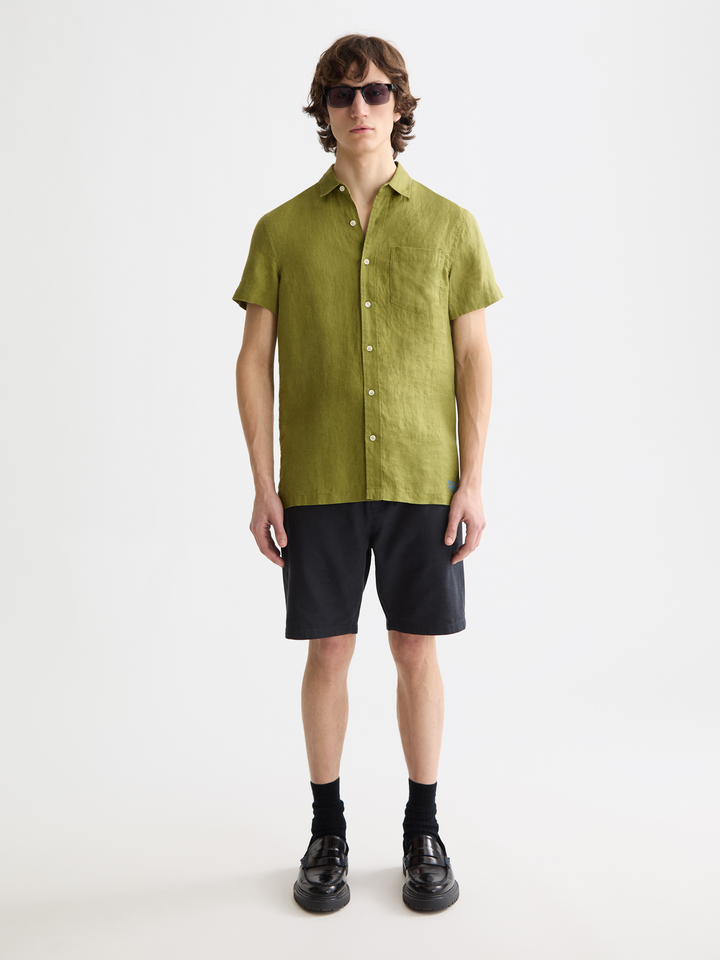 Core seasonal-Regular-fit short-sleeved linen shirt