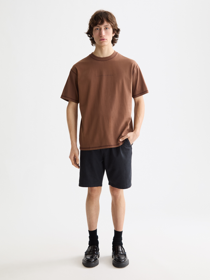 Seasonal core-Relaxed-fit logo t-shirt