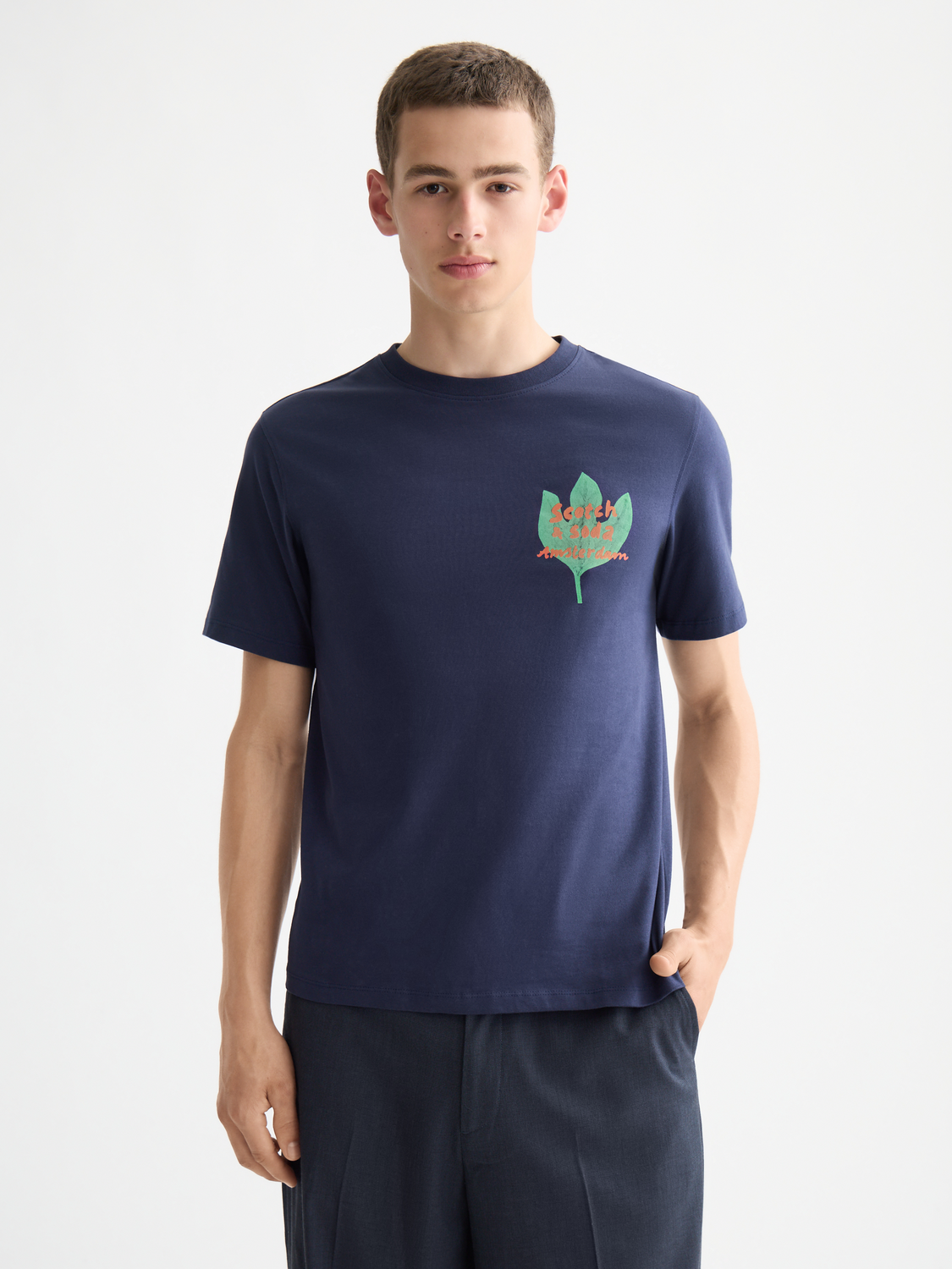 Regular fit artwork t-shirt