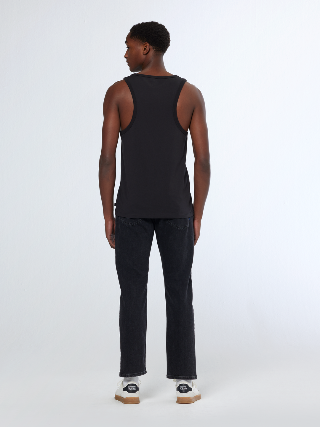 Essentials The Zee Straight Denim