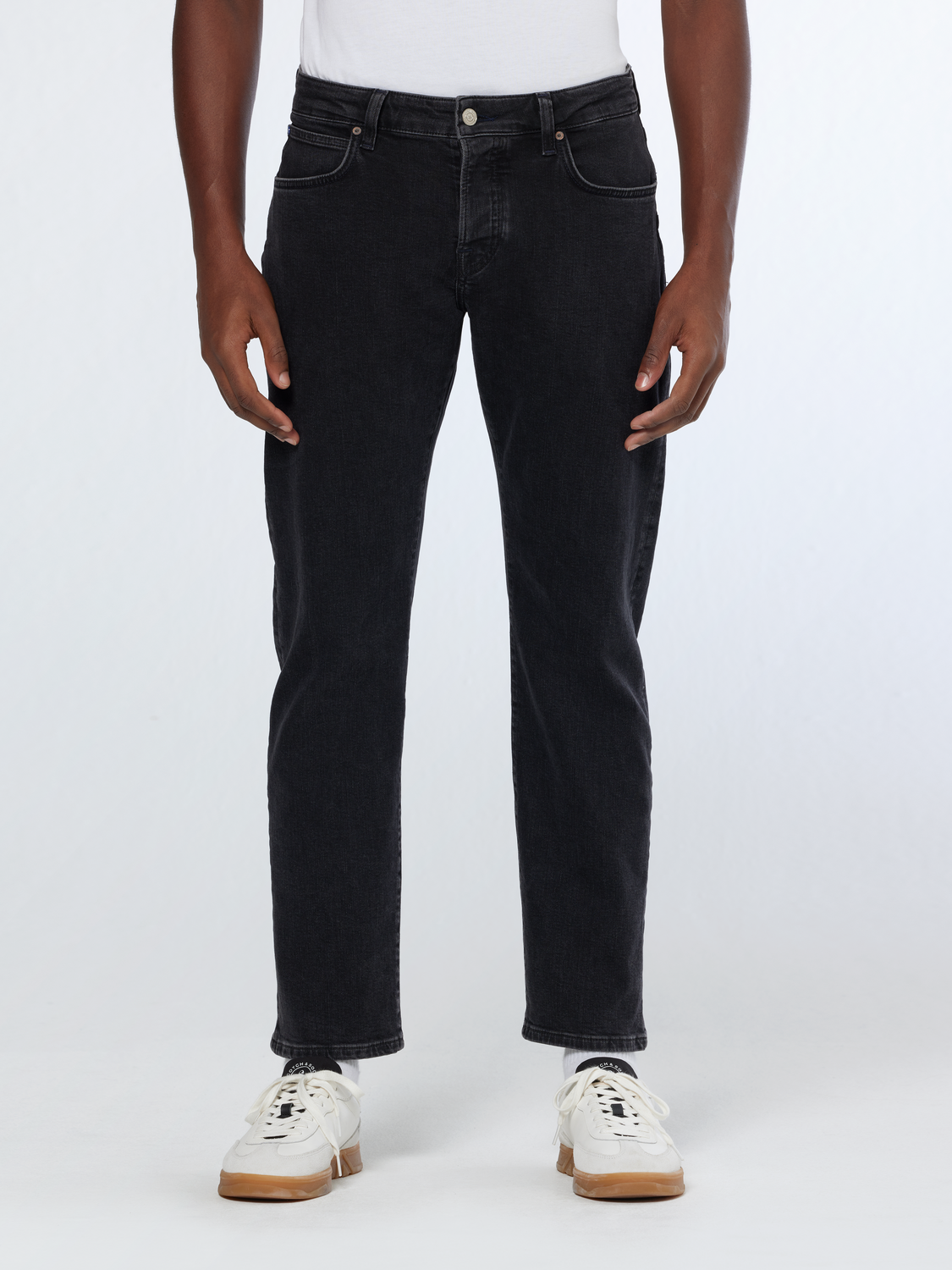 Core The Zee Straight Jeans — City Black