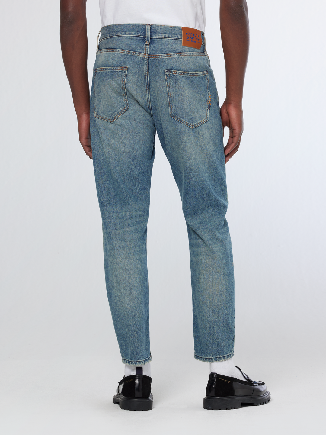 Essentials Dean Loose Tapered Denim