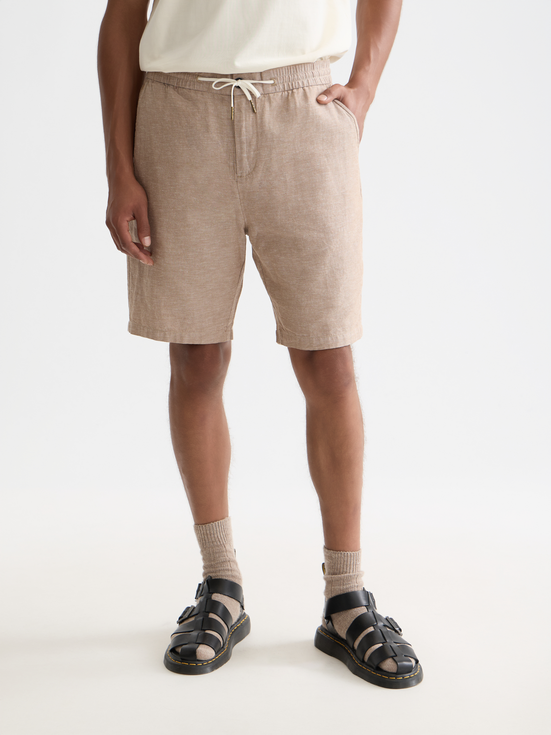 Seasonal Core Fave Cotton Linen Regular-Fit Chino Shorts