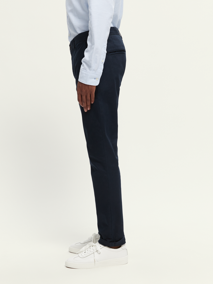 Essentials Mott Super Slim Fit