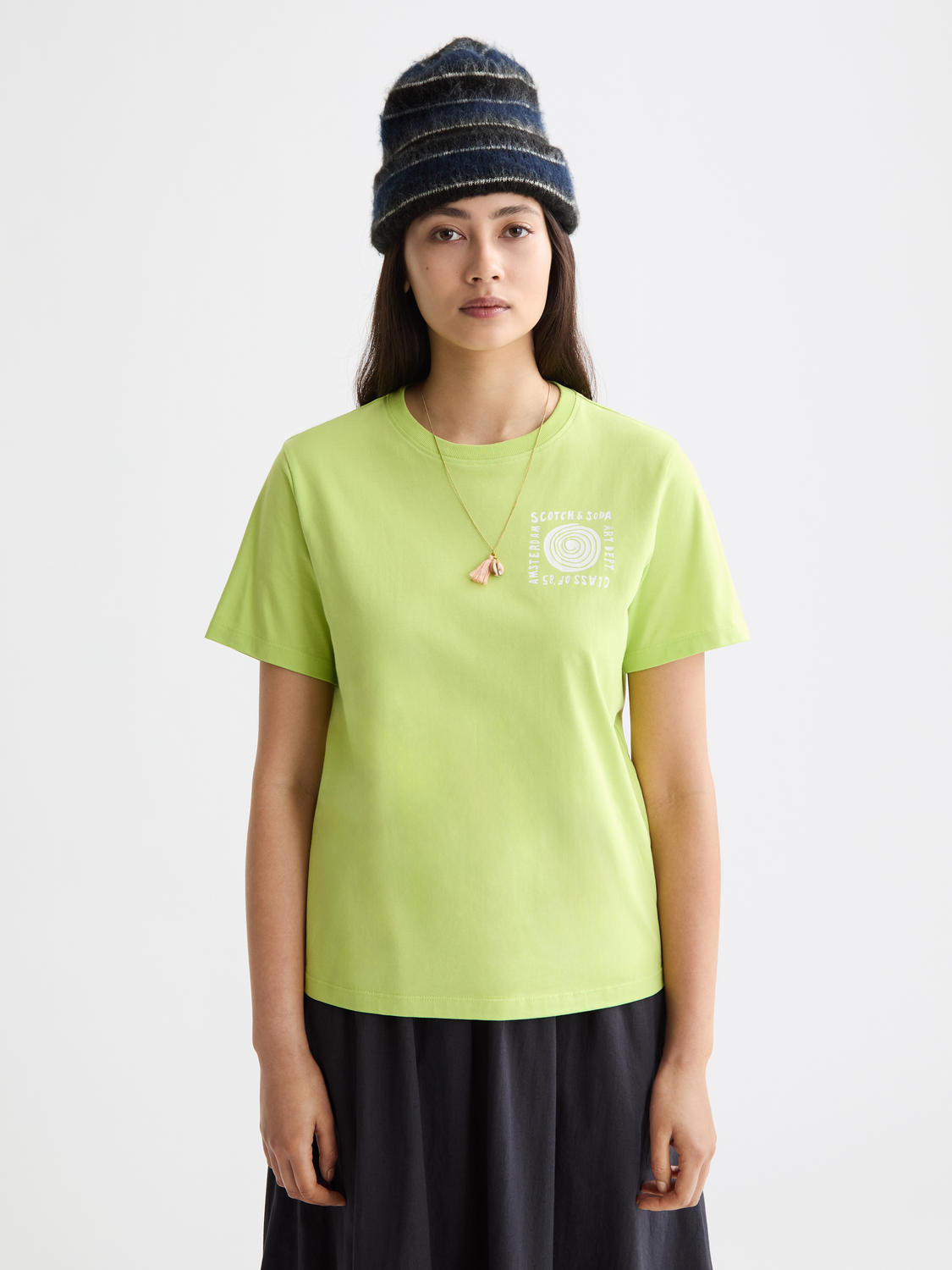 Regular fit T-shirt with chest artwork