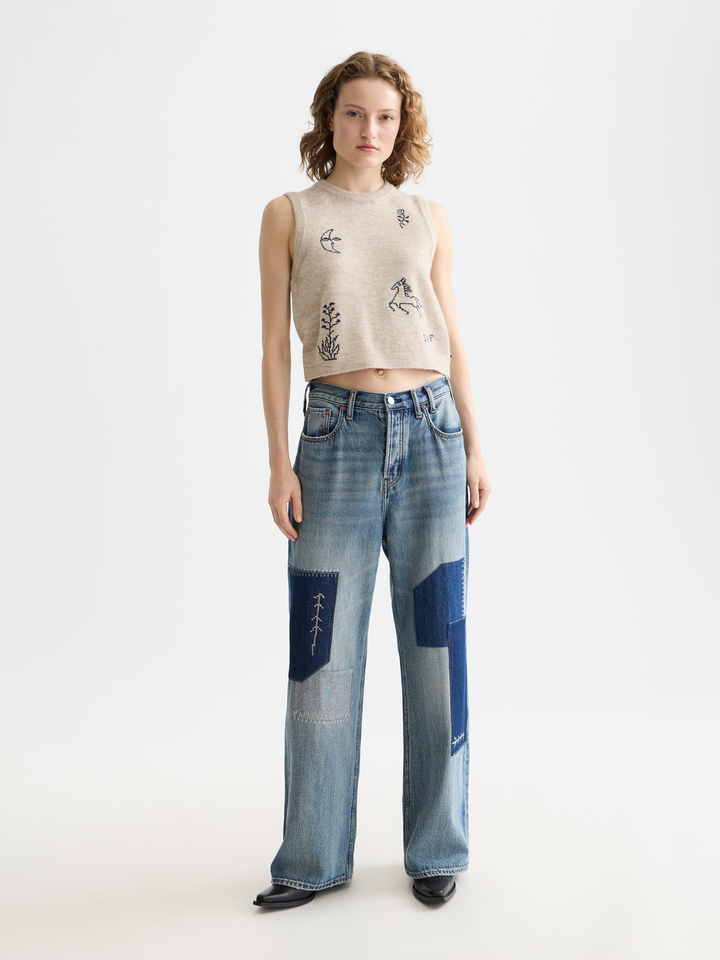 Embroidered Crew Neck Knitted Tank