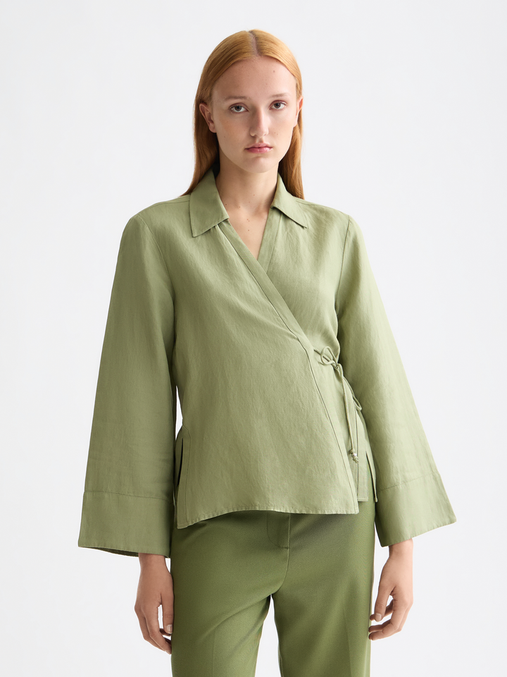 Wrap shirt with tie closure