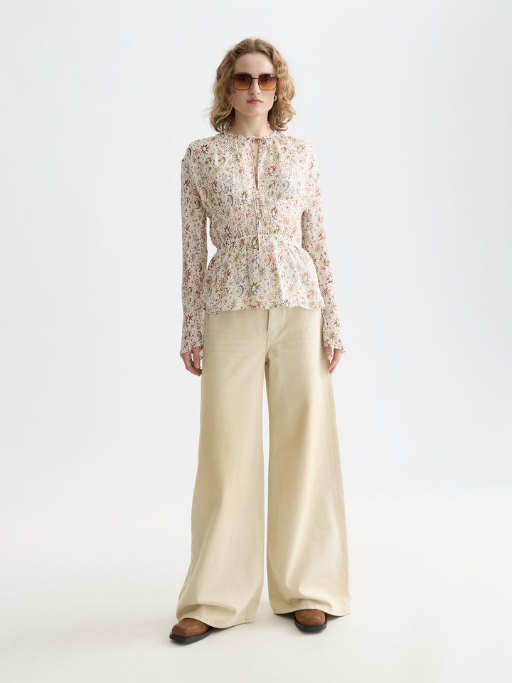 Printed Top With Tied Front