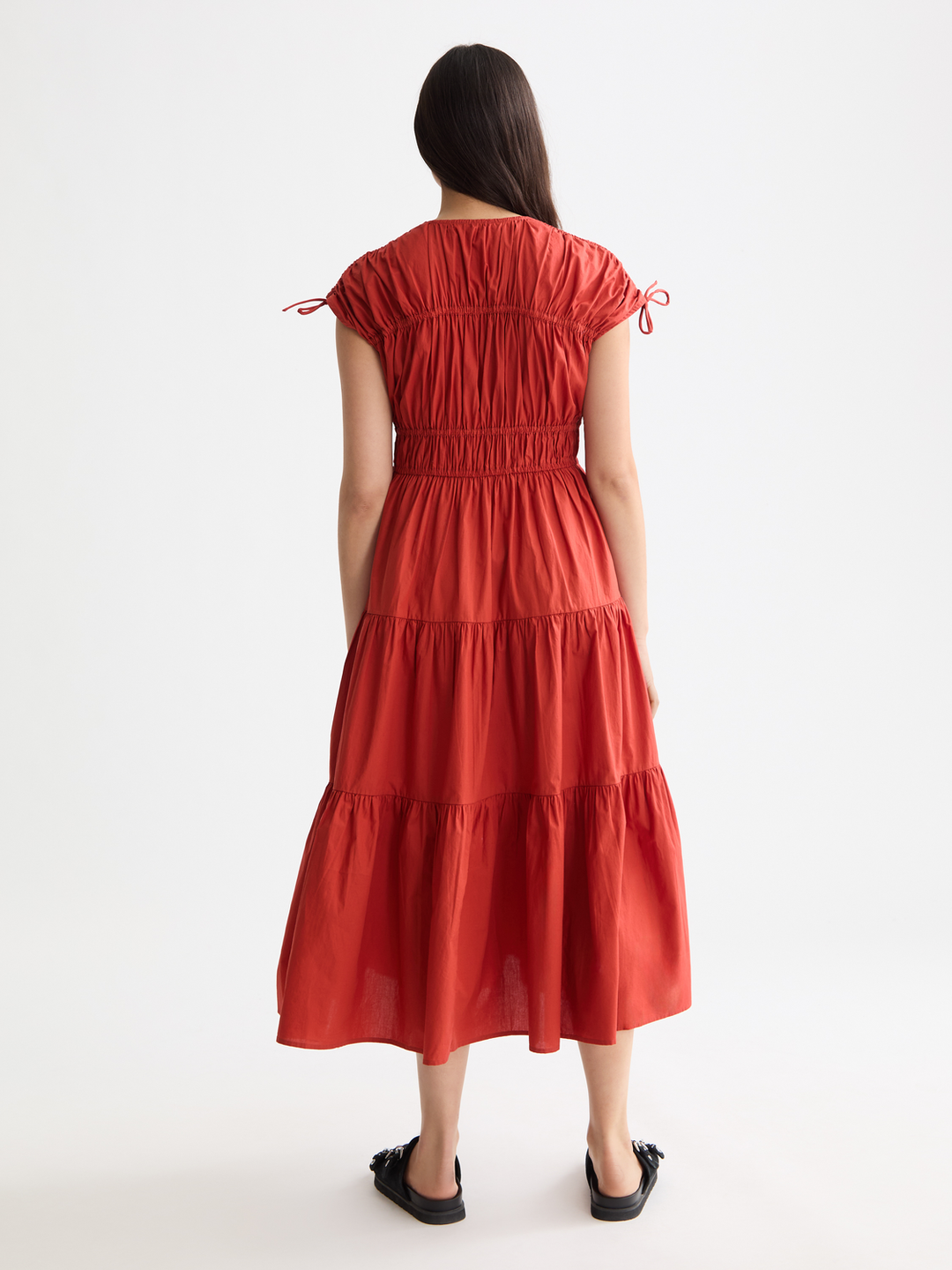 Gathered midi dress with tied details
