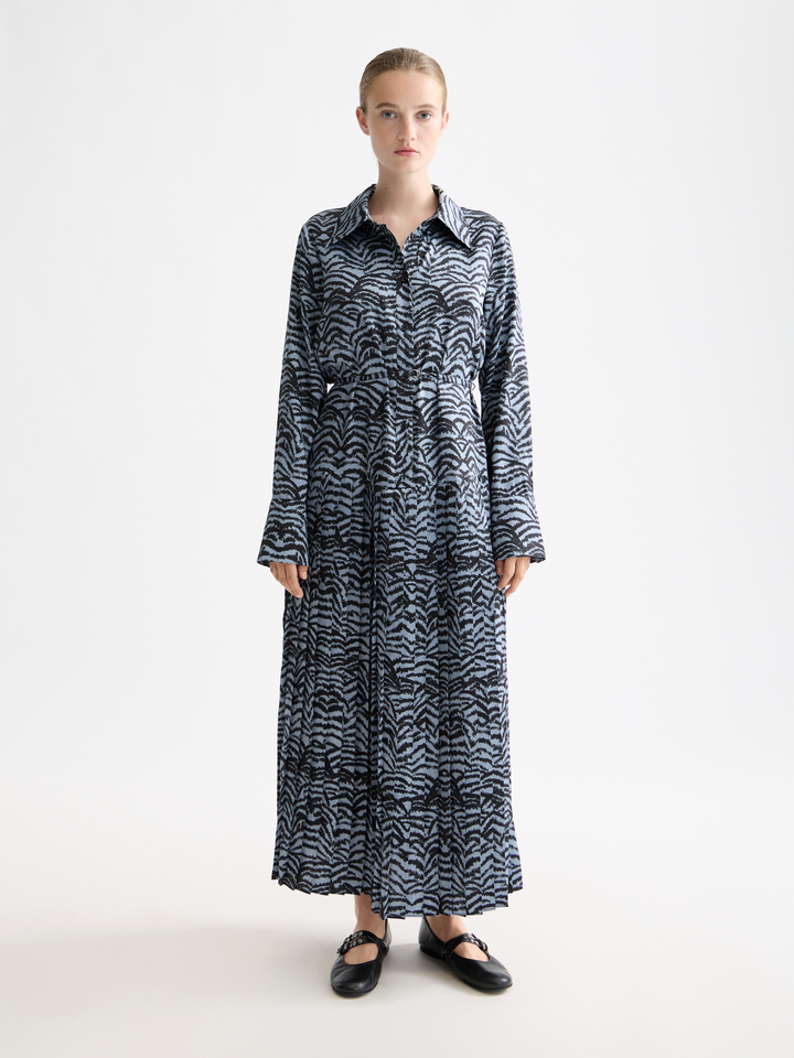 Belted shirt midi dress with pleated hem