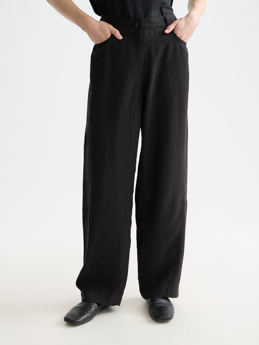 Lotus - High Rise Barrel Leg Twill Pants