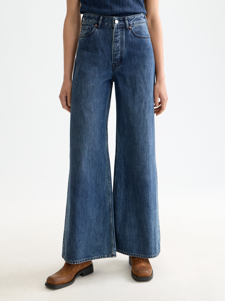 The Wave wide leg jeans