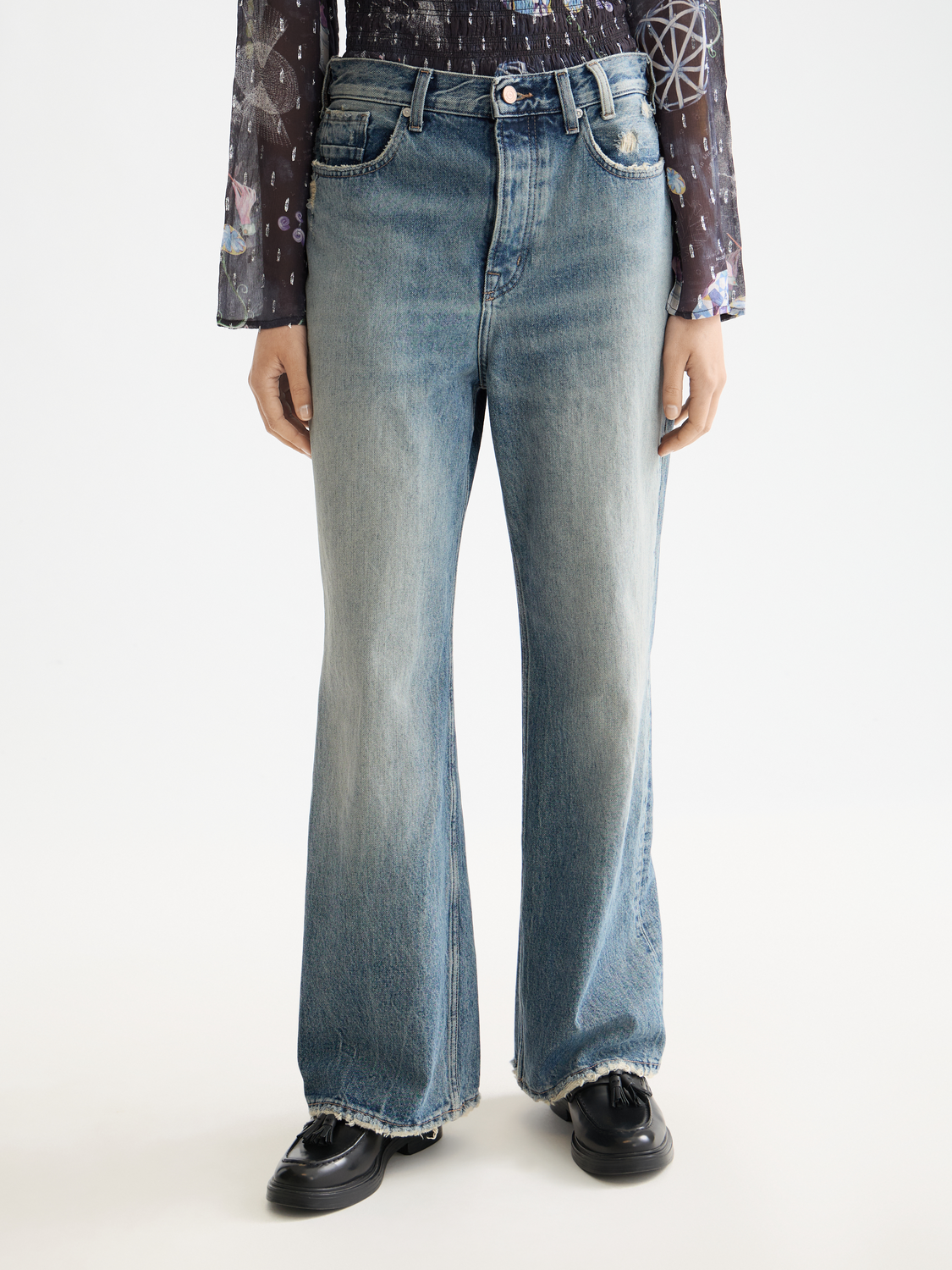 The Deep loose jeans