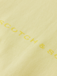 Seasonal core - Relaxed-fit front chest logo T-shirt