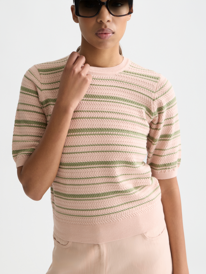 Textured stripe knitted tee