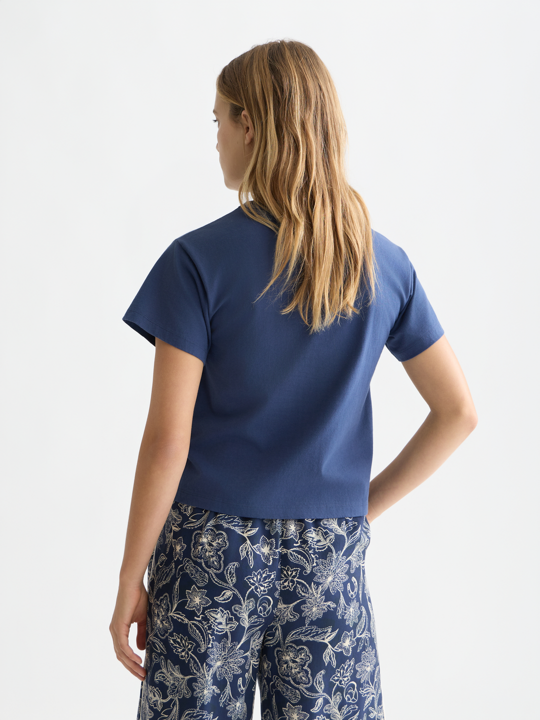 T-shirt with front artwork