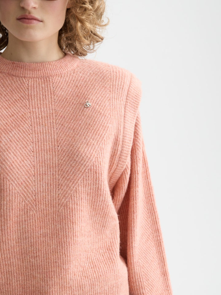 Shoulder detail crew neck pullover