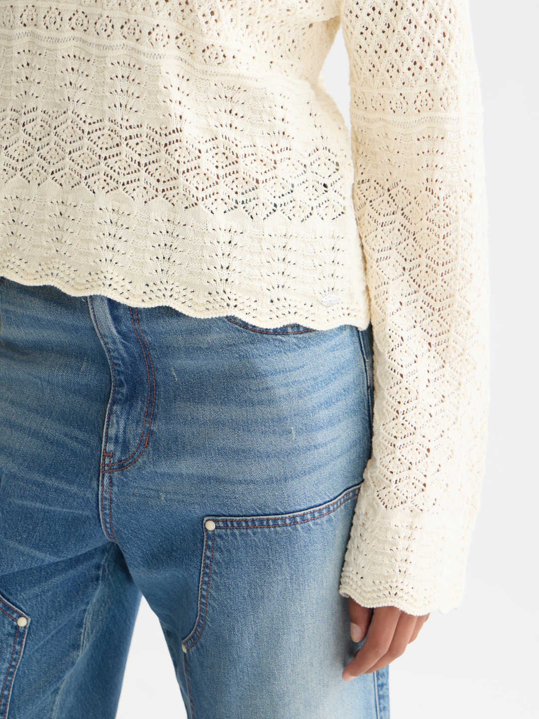 Pointelle stitch V neck pullover