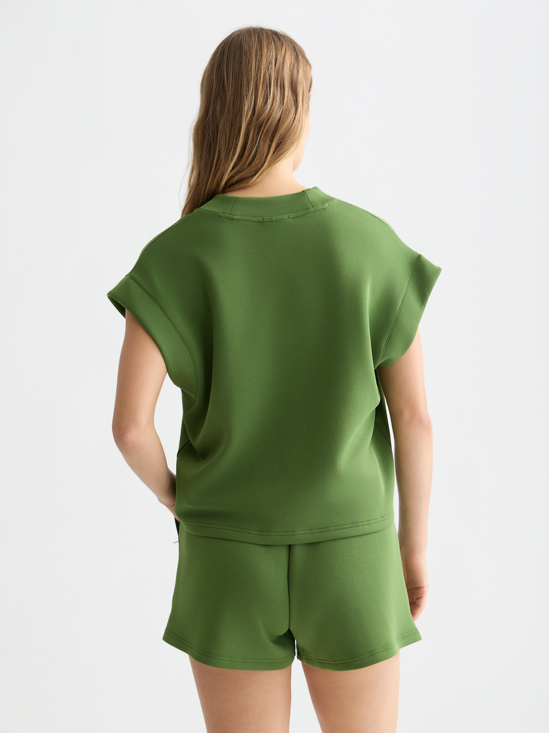 Tencel V-neck shortsleeved sweatshirt