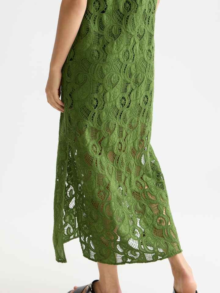 Flame embroidery midi dress